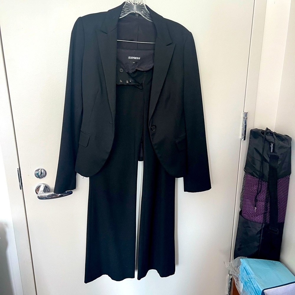 Black Express Suit, Size 0, Editor Pants And Matc… - image 1